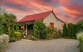Kew Cottage